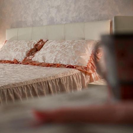 La Casa Di Pimpi Bed and Breakfast Desenzano del Garda Eksteriør billede